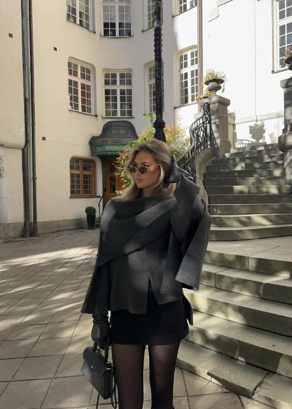 Luna – Women's Cape Coat