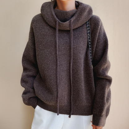 Clara – Women’s Hoodie with Ultimate Comfort