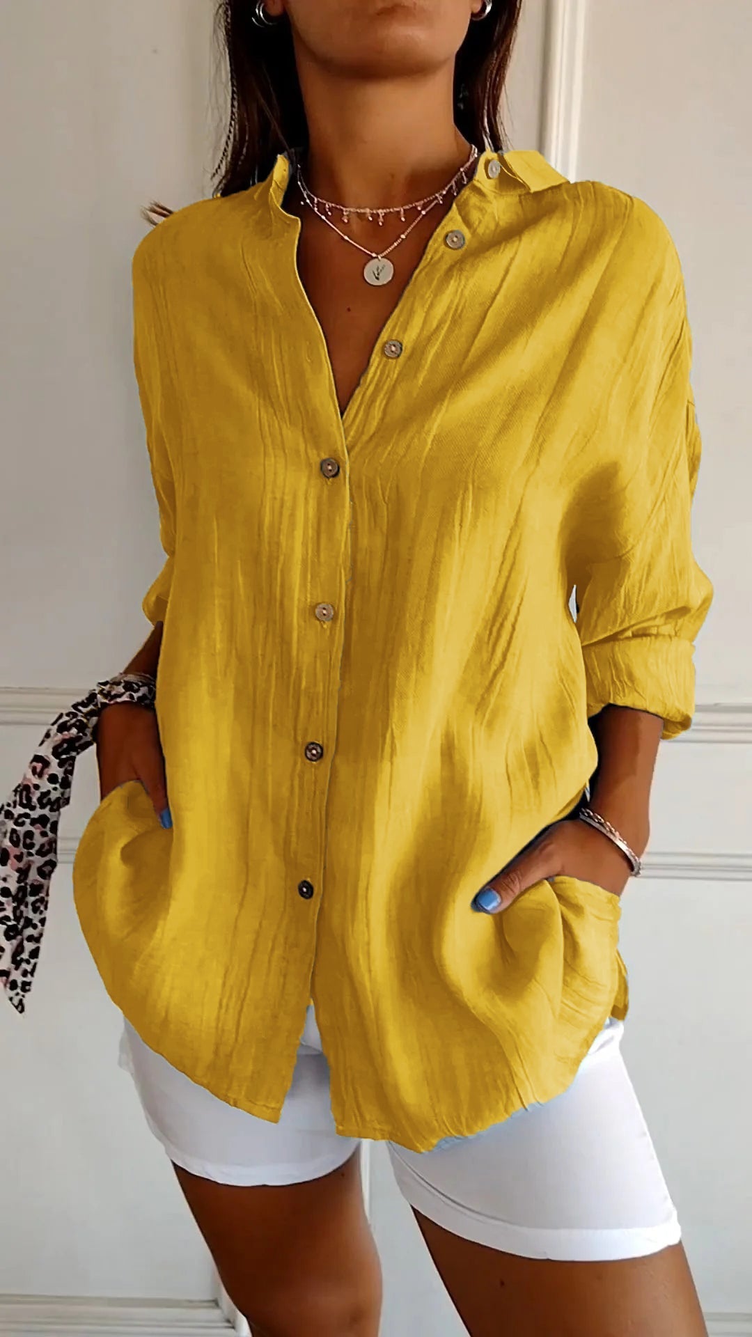 Matilda – Women’s Button-Down Shirt